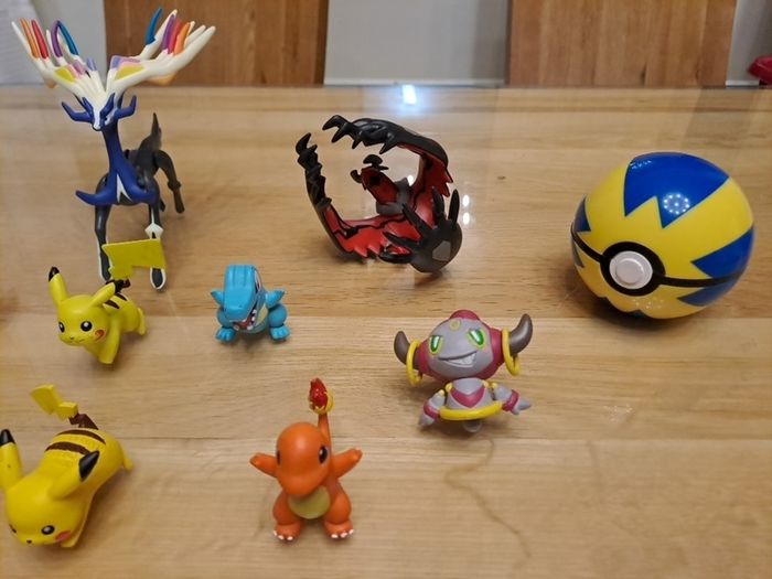 Pokemon Figures