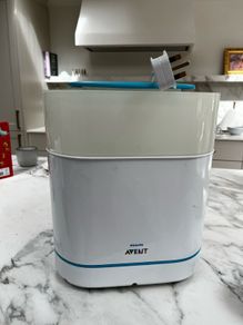 Baby bottle steriliser (Avent)