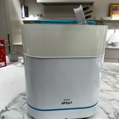 Baby bottle steriliser (Avent)
