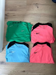 Men's Nike t shirts (4 included)