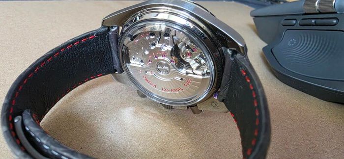 Omega Speedmaster Dark Side of the Moon 311.93.44.51.99.002
