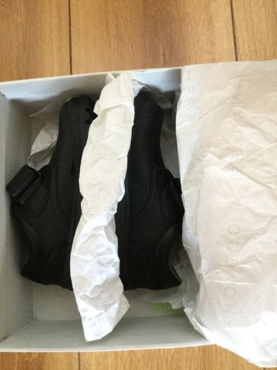 Brand new GEOX black leather Back to school shoes size 27