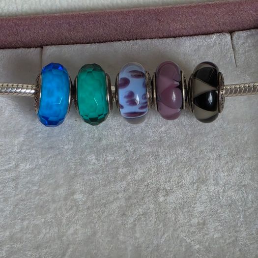 Genuine Pandora,various charms available in great condition please check all the photos 15e each charm