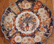 Large Japanese Imari Charger