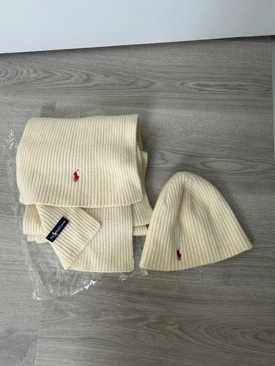scarf & Hat