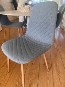 4 Chairs