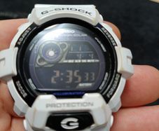 Vintage White G-shock 8900 Series Tough Solar Negative Black Screen