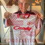liverpool signed shirt Image 4