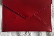 clutch Elizabeth Arden