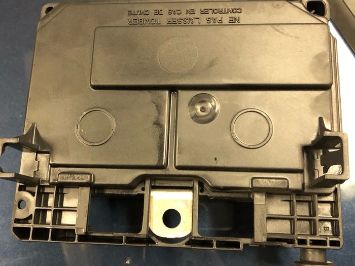 Peugeot fuse box