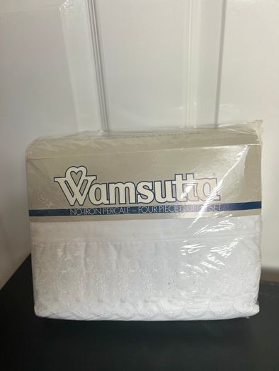 Vintage Queen Bed sheets
