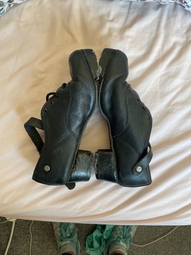 SIZE 4 Irish Dance Heavy/Hard Shoe