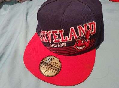 blue red cap