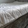 Single bed (no mattress) Image 2