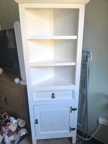 corner shelving unit