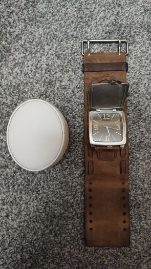 guess men brown genuine leather watch