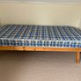Single bed and guest bed Image 4