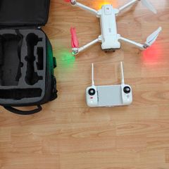 FIMI X8 SE 2020 4K Drone Low Flight Time, Case Included