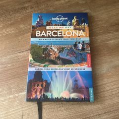 Barcelona tour guide book