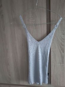 Silver knitted top size fits Xs s