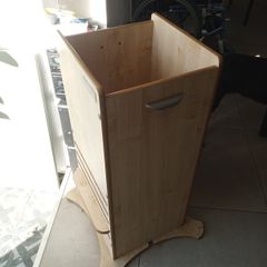 Standing Box... Little Helper (brand)