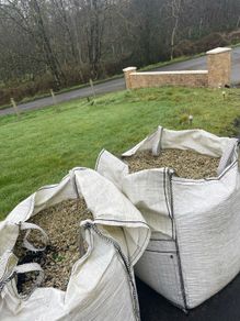 Outdoor Decorative Stones / Garden Gravel