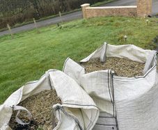 Outdoor Decorative Stones / Garden Gravel