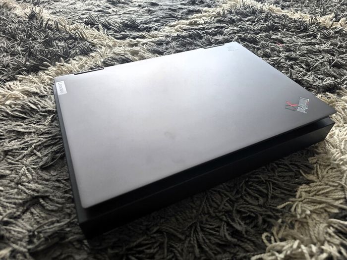 Lenovo X1 Yoga (6thgen) i7/512/32gb/4K  [High-Spec | Like New]