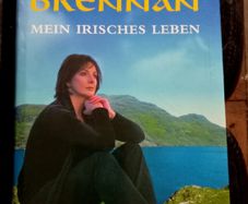 Moya Brennan Clannad Book German Translation