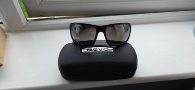 Revo polarised sun glasses