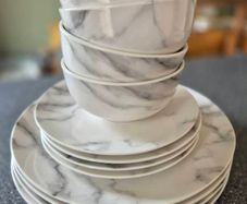 Full crockery set