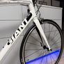 GIANT Defy Road Bike (Like NEW) Image 3