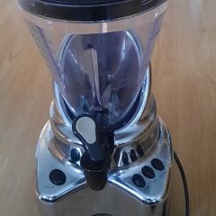 Morphy Richards  juicer machine
