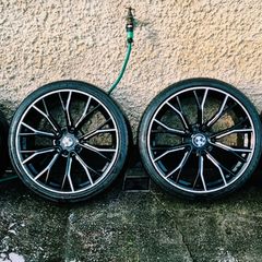 R20 5x120 BMW Style 669M staggered alloy wheels with good tyres