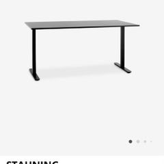Gaming desk
