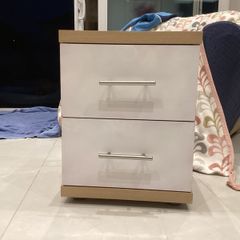 bed side drawers