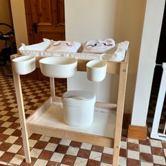 Baby changing table
