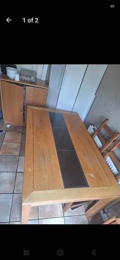 free dining table