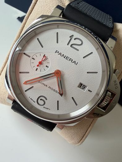 Panerai Luminor Due 42mm Luna Rossa PAM01381