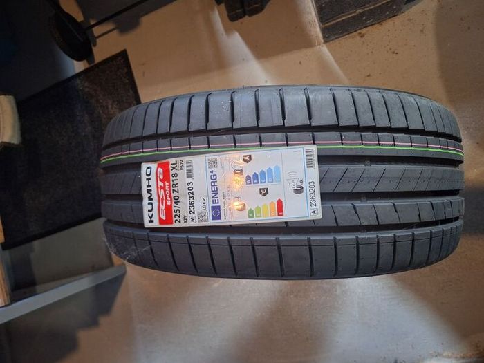 Kumho Ecsta Sport PS72 (225/40 ZR18 XL)