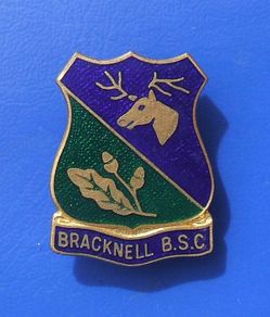 BRACKNELL BSC (maker: H W Miller Ltd) - member's enamel badge Bracknell Bowling & Social Club (early 1970's)