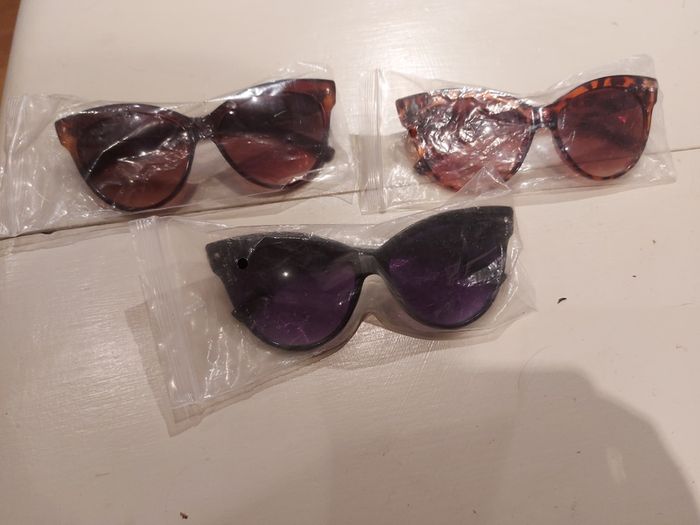 sunglasses