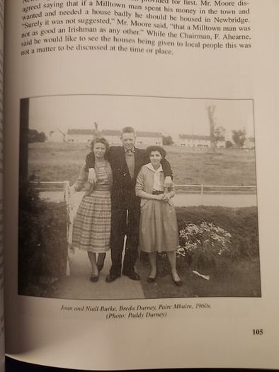 Newbridge.  A Town, A People. Social Housing In Newbridge  1900-1996. By John Durney. Signed First Edition Paperback In Good Condition.