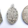 Collection of 7 vintage religious medals Image 8