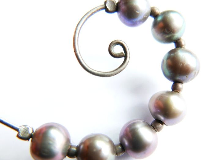 Vintage 925 Sterling Silver and dark pearl swirl earrings