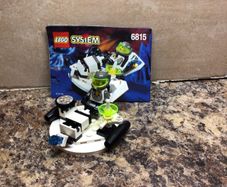 lego land - Lego set no 6815 - Hovertron - full and complete