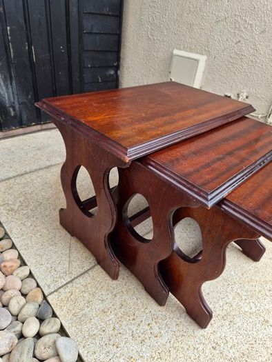 Side Table (Nest of 3 Tables)
