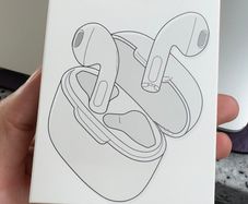Wireless earphones