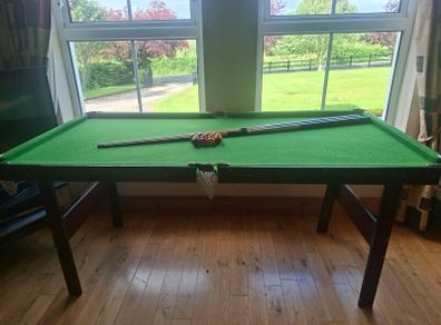 Snooker Table (6ft x 3ft)
