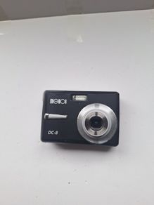 Medion DC-8 compact digital camera